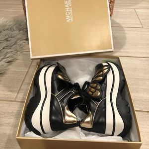 michael kors felicia butterfly